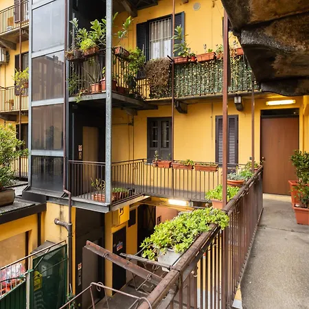 Salone Del Mobile-duomo-citylife In The Heart Of The Apartment Milan